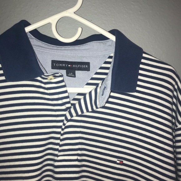 Tommy Hilfiger - Picture 2 of 4
